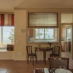 Nona Maria Villa *